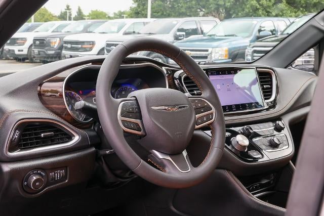 2022 Chrysler Pacifica Pinnacle