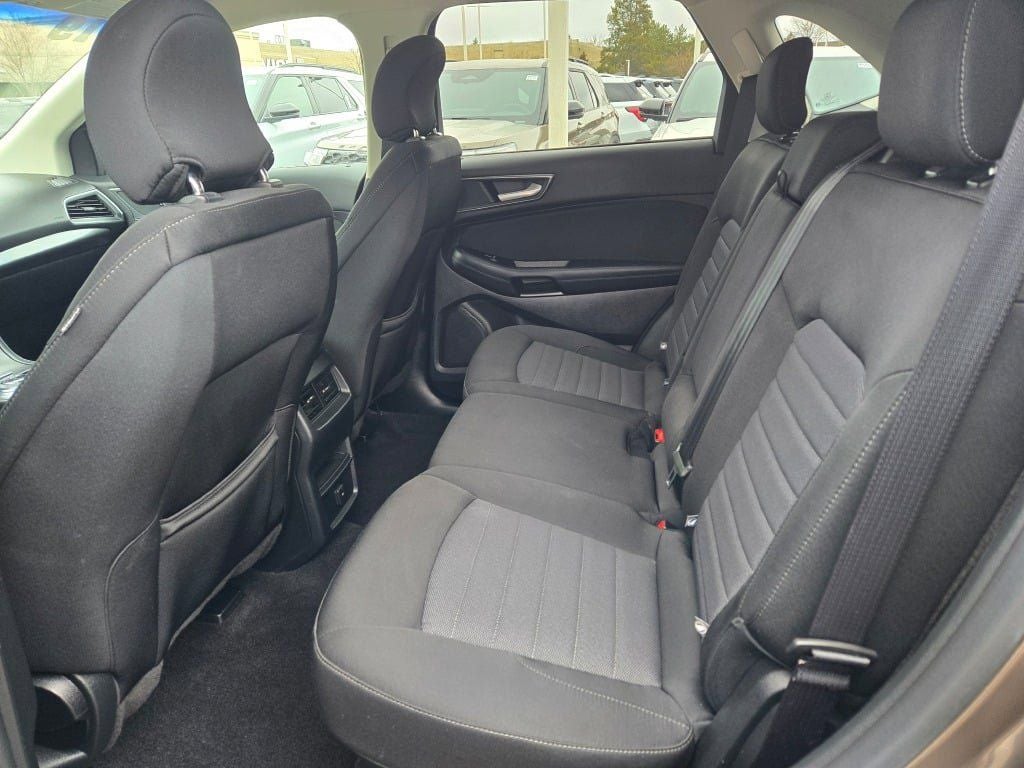 2019 Ford Edge SE