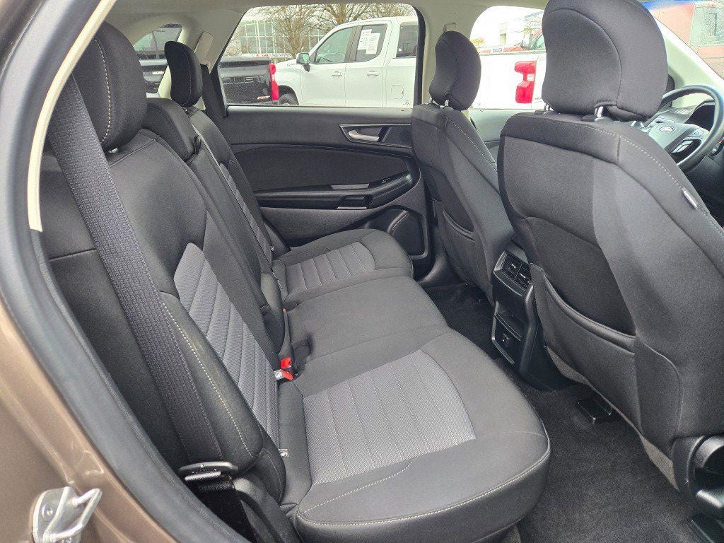 2019 Ford Edge SE