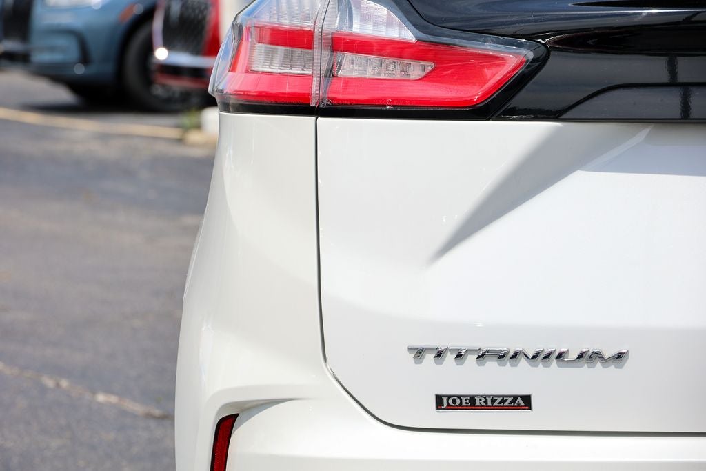 2021 Ford Edge Titanium