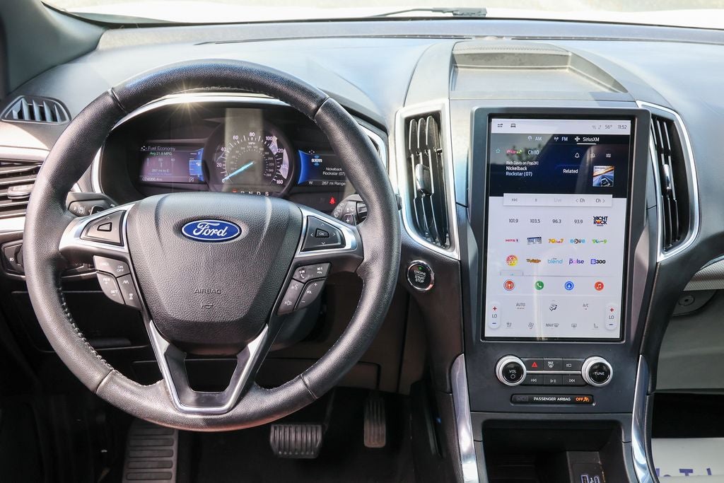 2021 Ford Edge Titanium