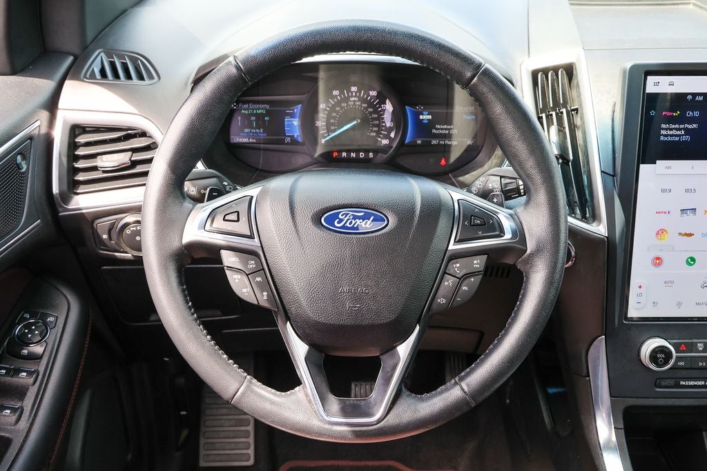 2021 Ford Edge Titanium