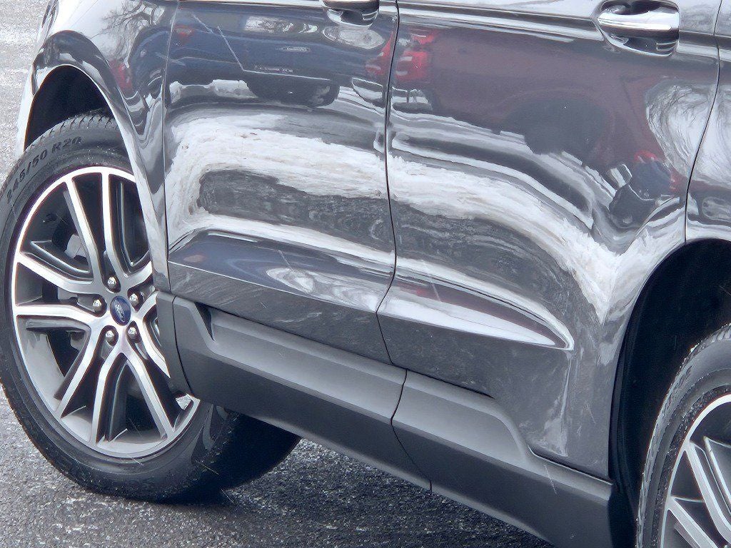 2021 Ford Edge Titanium