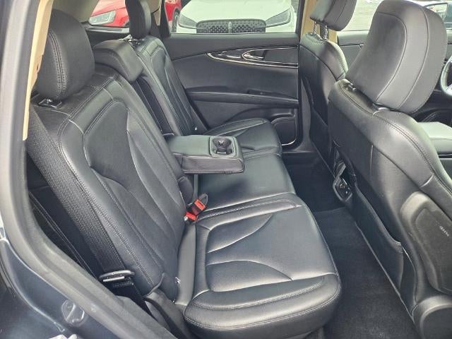 2022 Lincoln Nautilus Standard