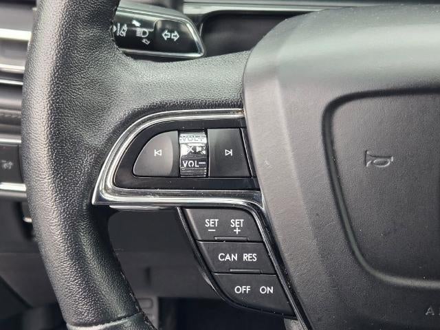 2022 Lincoln Nautilus Standard