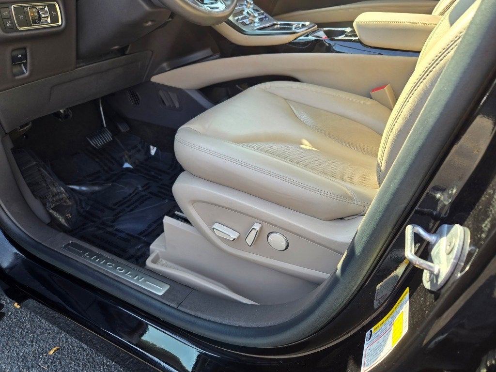 2021 Lincoln Nautilus Standard