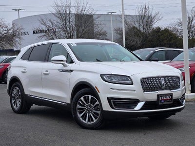2019 Lincoln Nautilus Select