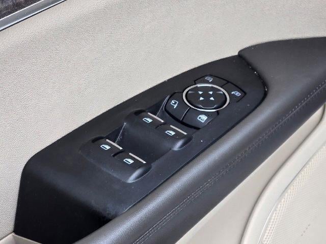 2019 Lincoln Nautilus Select