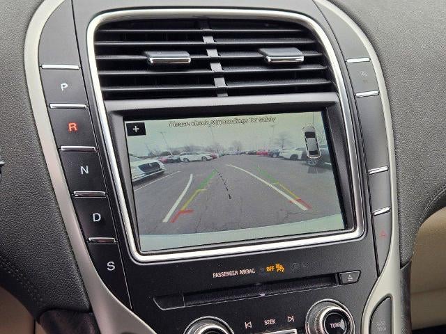 2019 Lincoln Nautilus Select