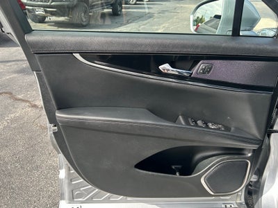 2022 Lincoln Nautilus Standard