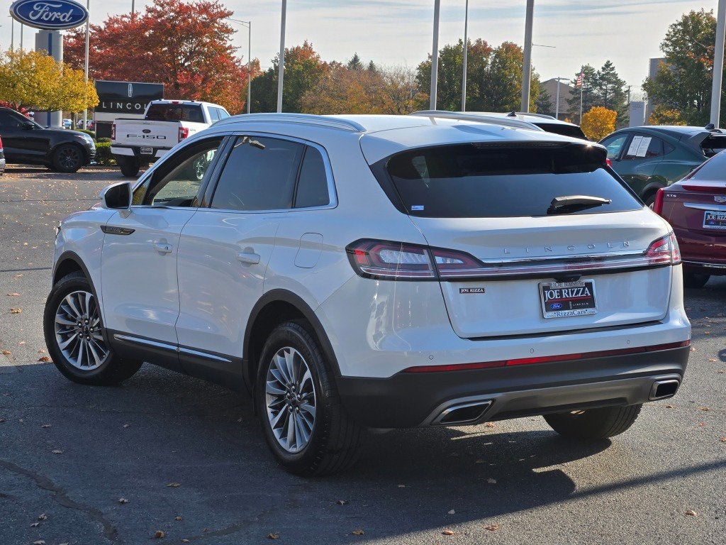 2022 Lincoln Nautilus Standard