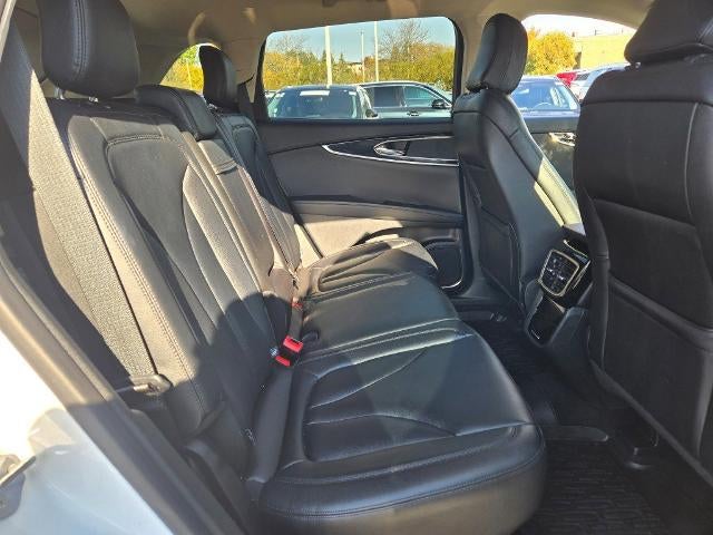 2022 Lincoln Nautilus Standard