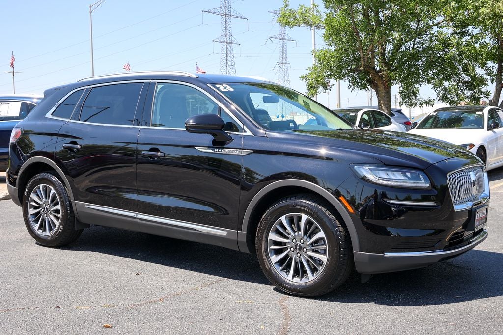 2023 Lincoln Nautilus Standard