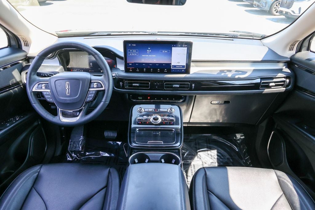 2023 Lincoln Nautilus Standard