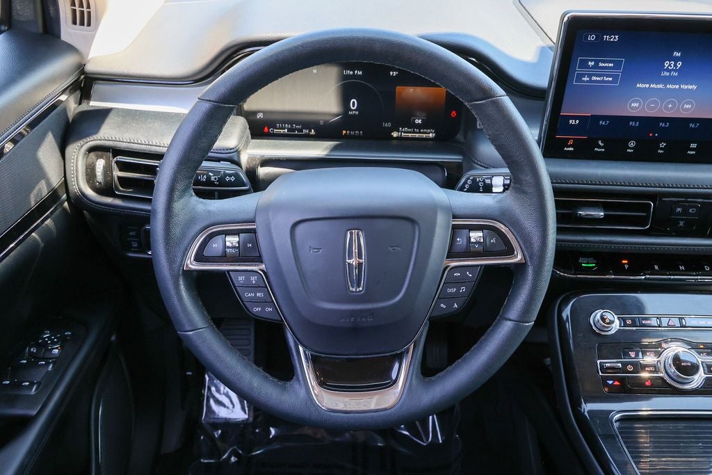 2023 Lincoln Nautilus Standard
