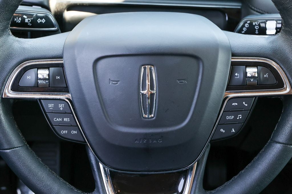 2023 Lincoln Nautilus Standard