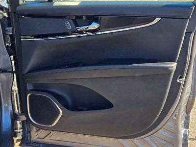 2023 Lincoln Nautilus Standard