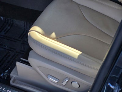 2021 Lincoln Nautilus Reserve