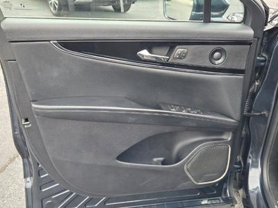 2021 Lincoln Nautilus Reserve