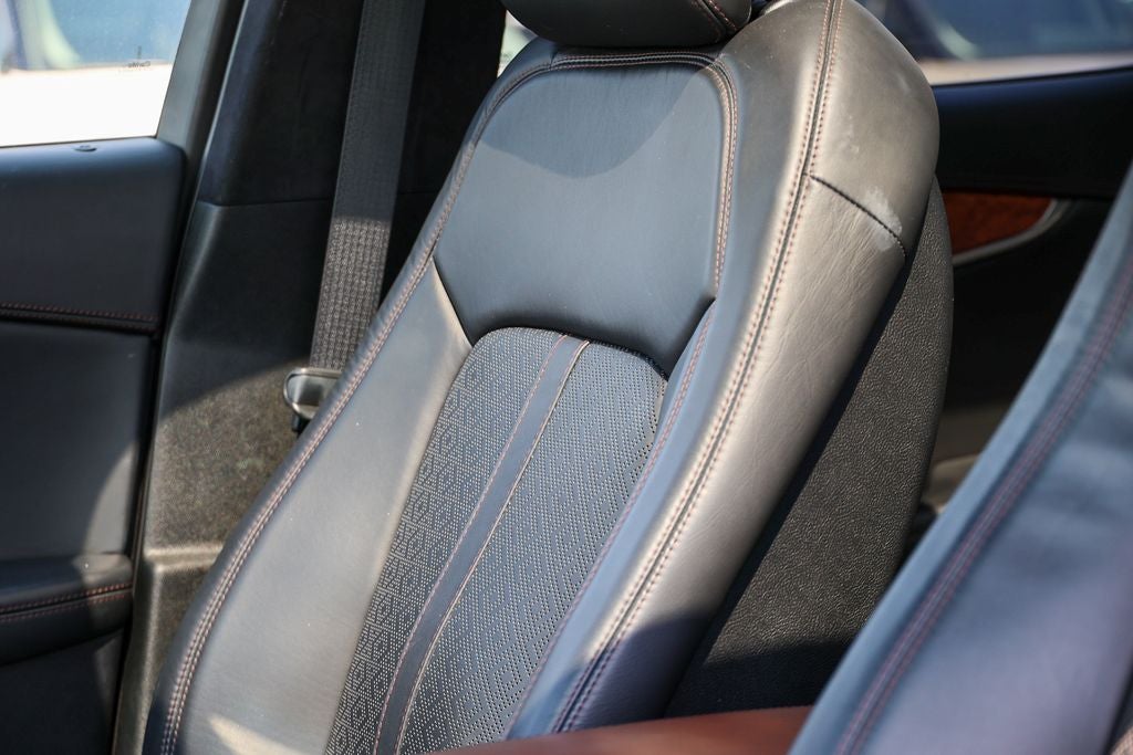 2020 Lincoln Nautilus Black Label