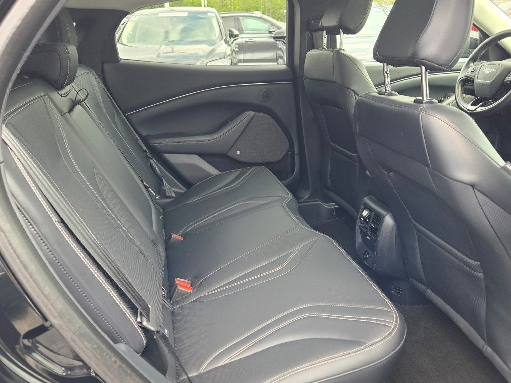 2022 Ford Mustang Mach-E Premium