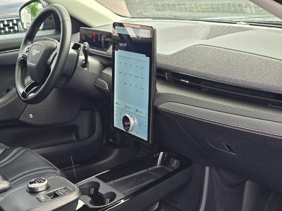 2022 Ford Mustang Mach-E Premium