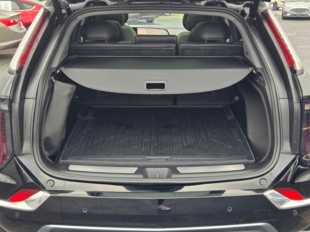 2025 Cadillac OPTIQ Luxury