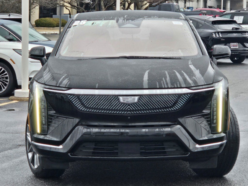 2025 Cadillac OPTIQ Luxury