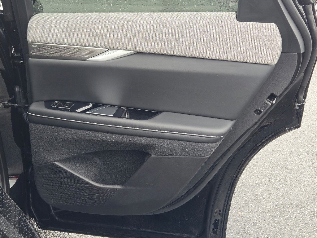 2025 Cadillac OPTIQ Luxury