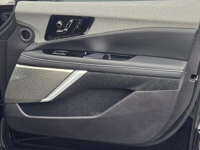 2025 Cadillac OPTIQ Luxury