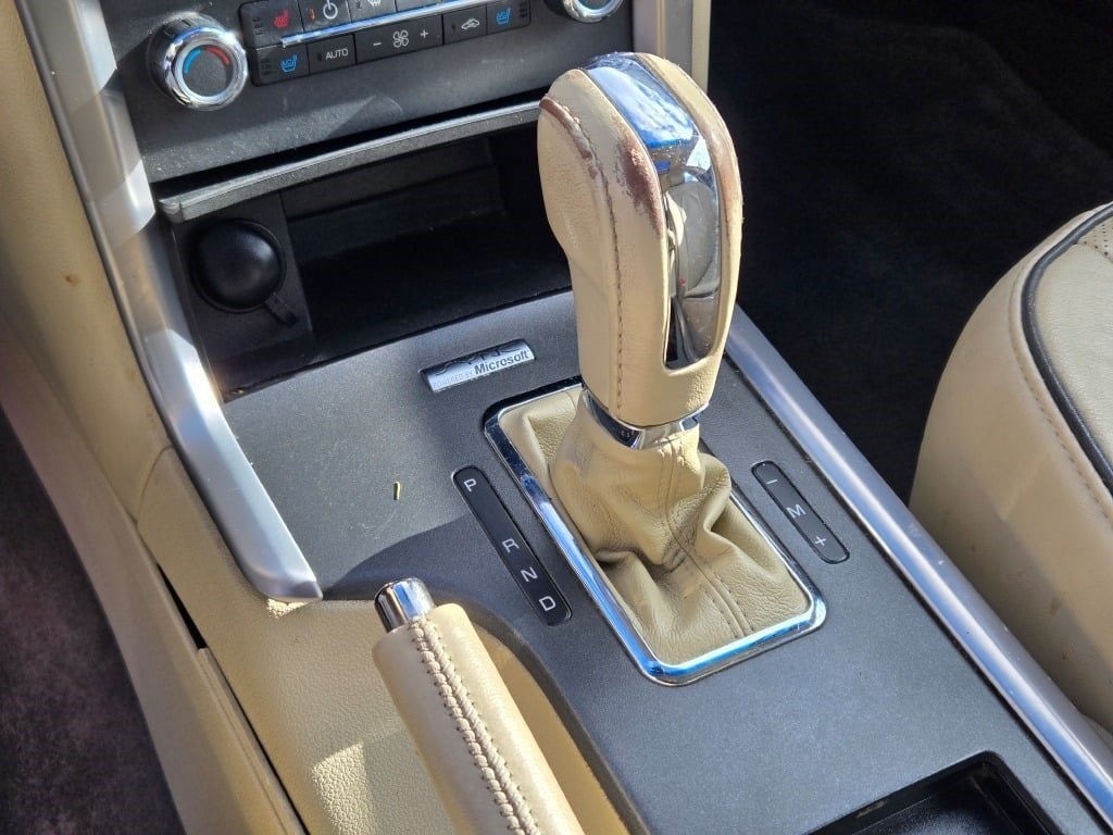 2010 Lincoln MKZ Base