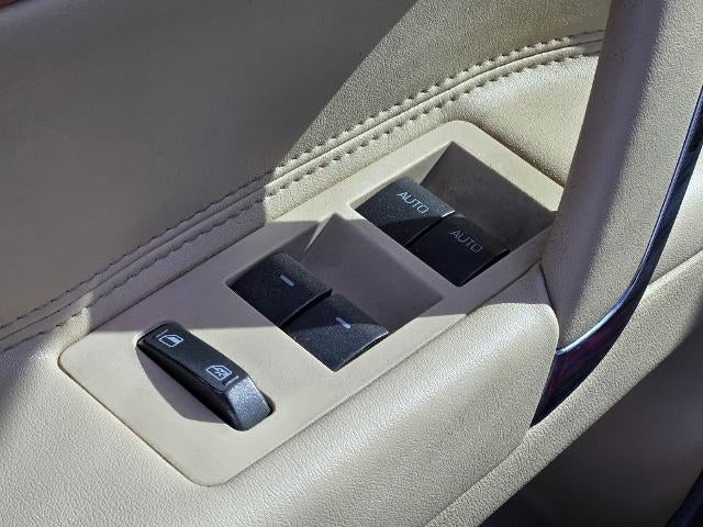 2010 Lincoln MKZ Base