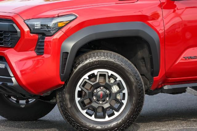 2025 Toyota Tacoma Hybrid TRD Off Road