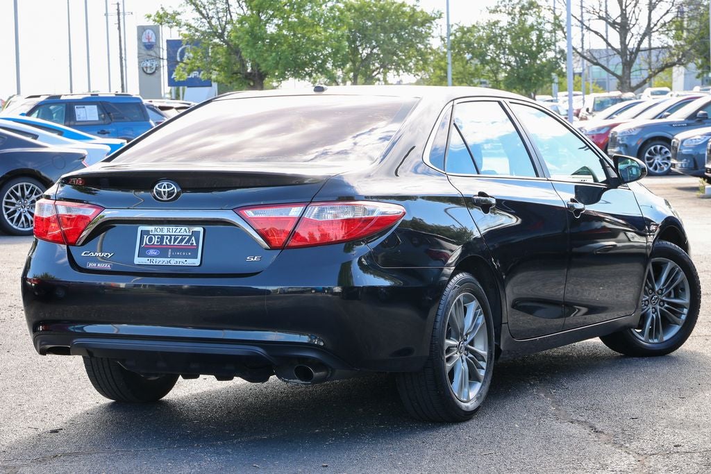 2017 Toyota Camry SE