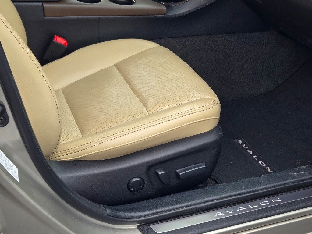 2014 Toyota Avalon Limited