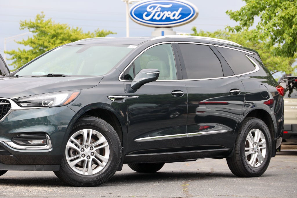 2020 Buick Enclave Essence