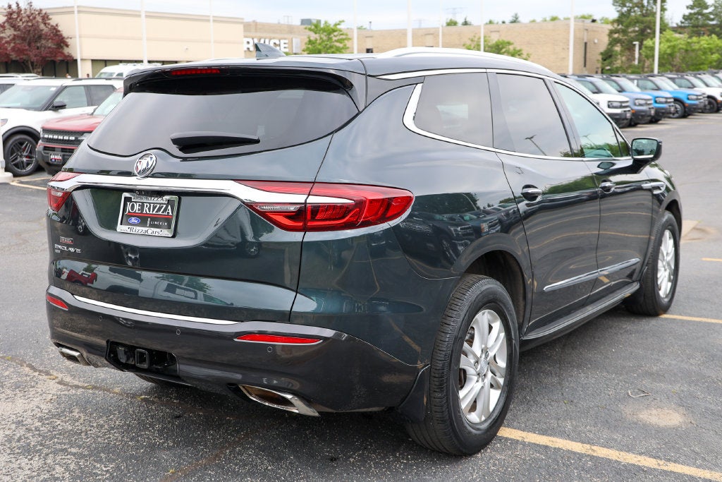 2020 Buick Enclave Essence