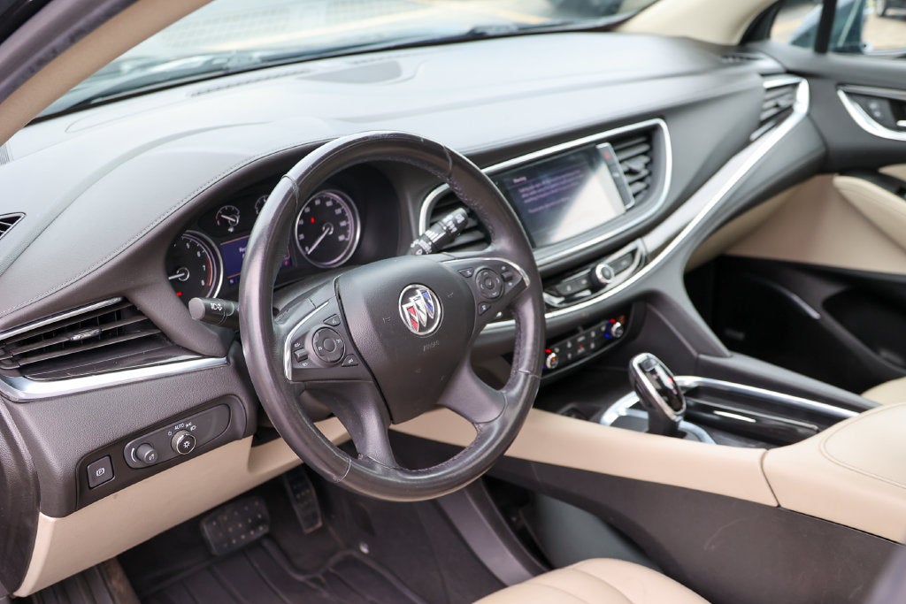 2020 Buick Enclave Essence