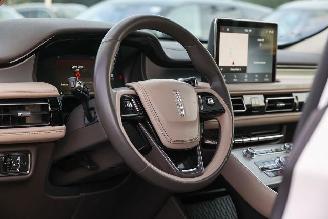 2022 Lincoln Aviator Standard Premium