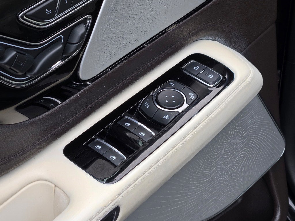 2020 Lincoln Aviator Black Label