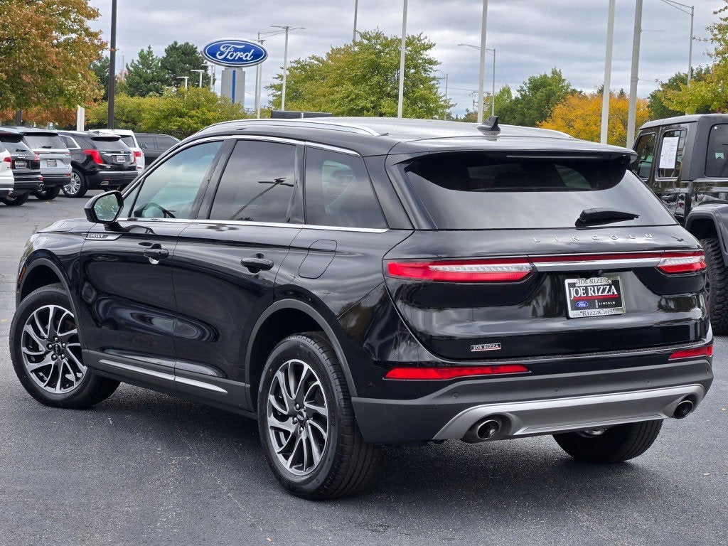 2022 Lincoln Corsair Standard