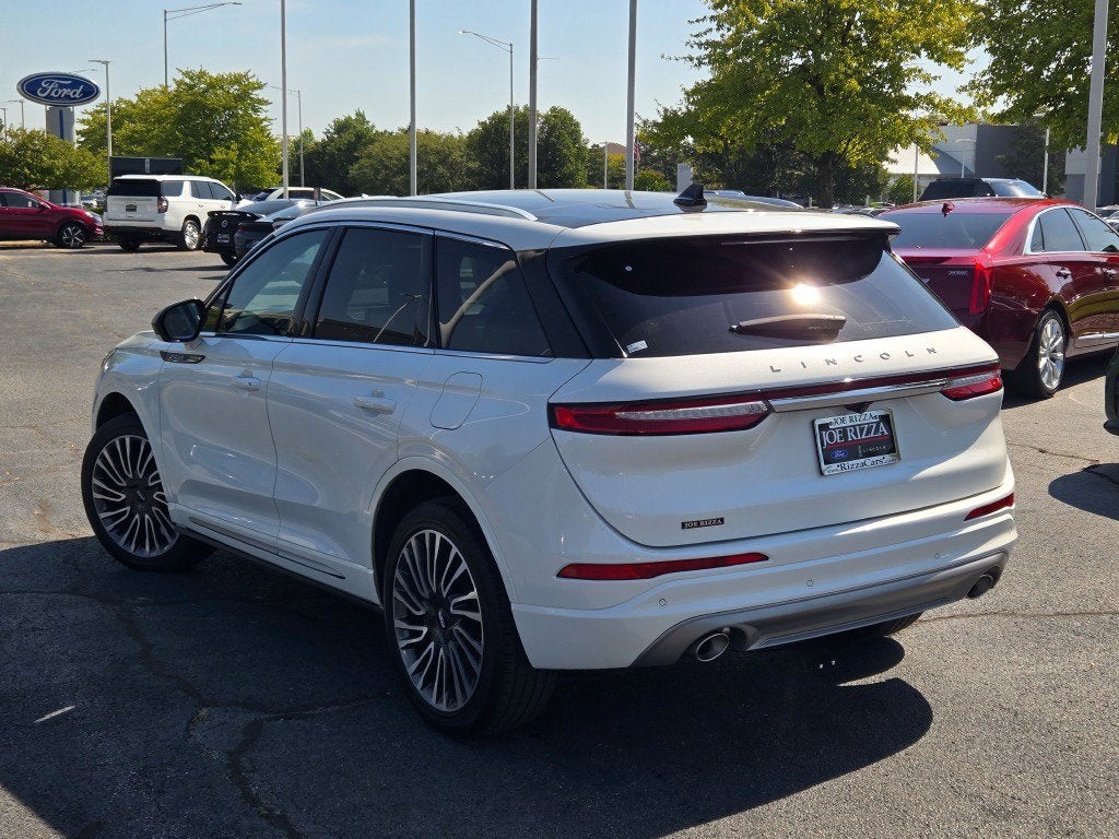 2022 Lincoln Corsair Standard