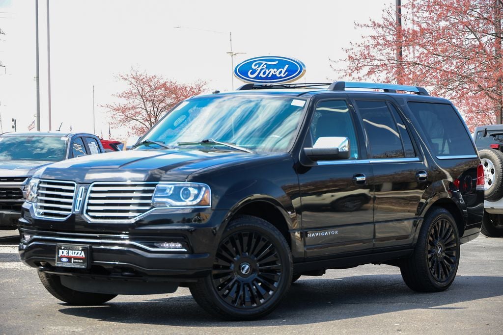 2017 Lincoln Navigator Select