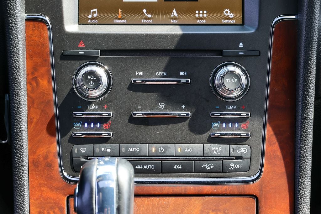 2017 Lincoln Navigator Select