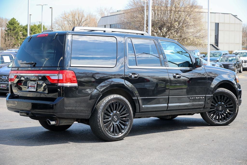2017 Lincoln Navigator Select