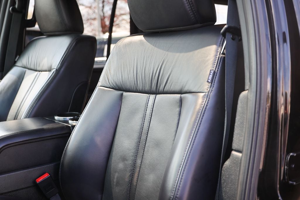 2017 Lincoln Navigator Select