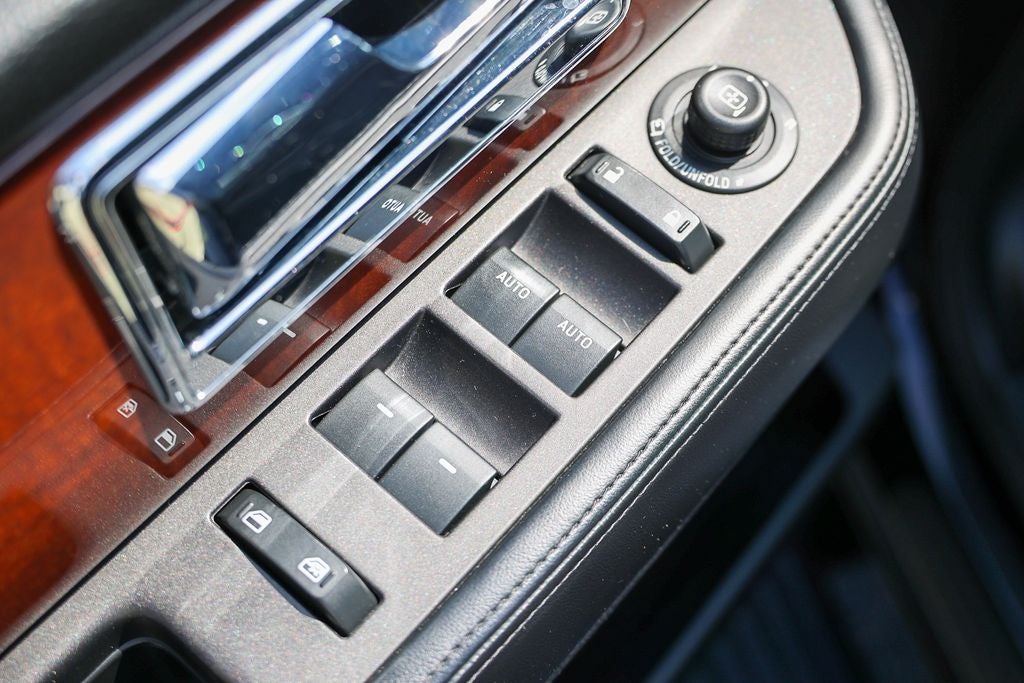 2017 Lincoln Navigator Select