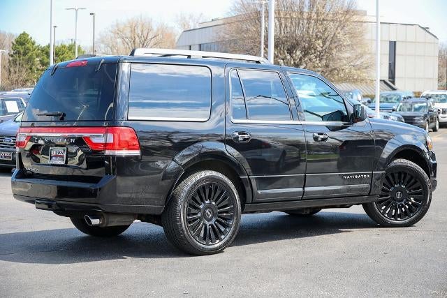 2017 Lincoln Navigator Select