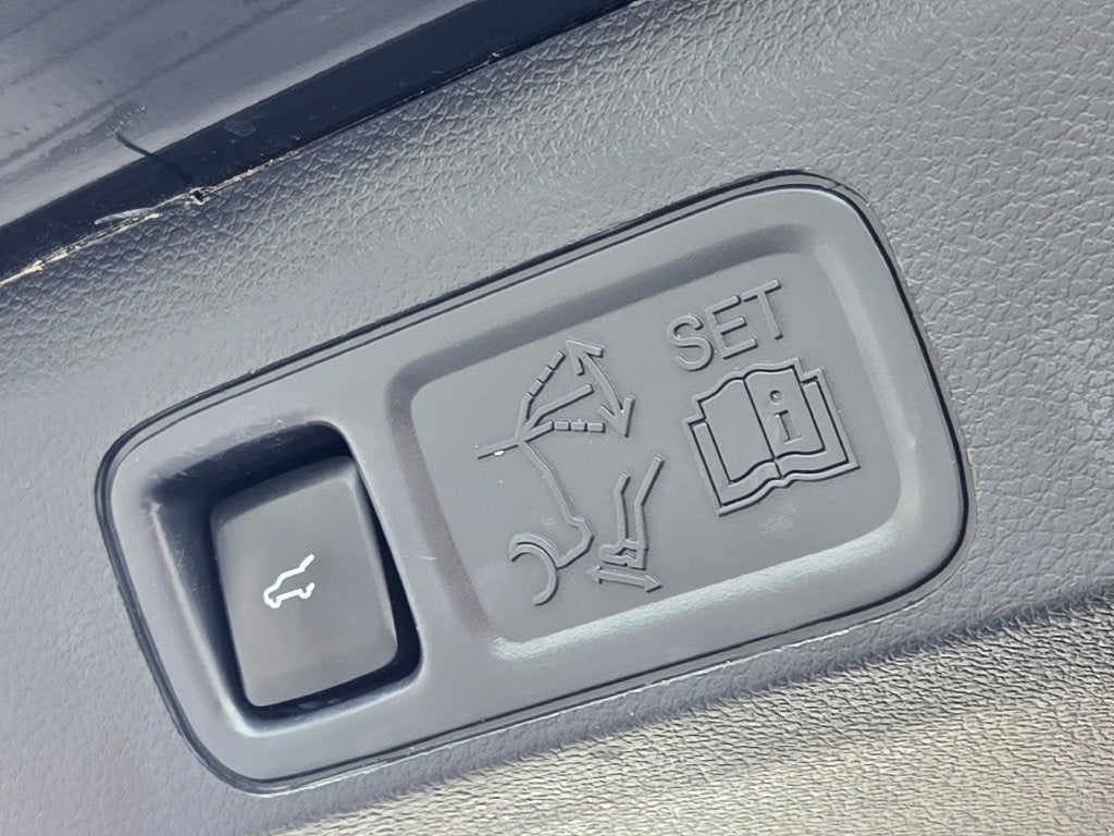 2023 Lincoln Navigator Black Label