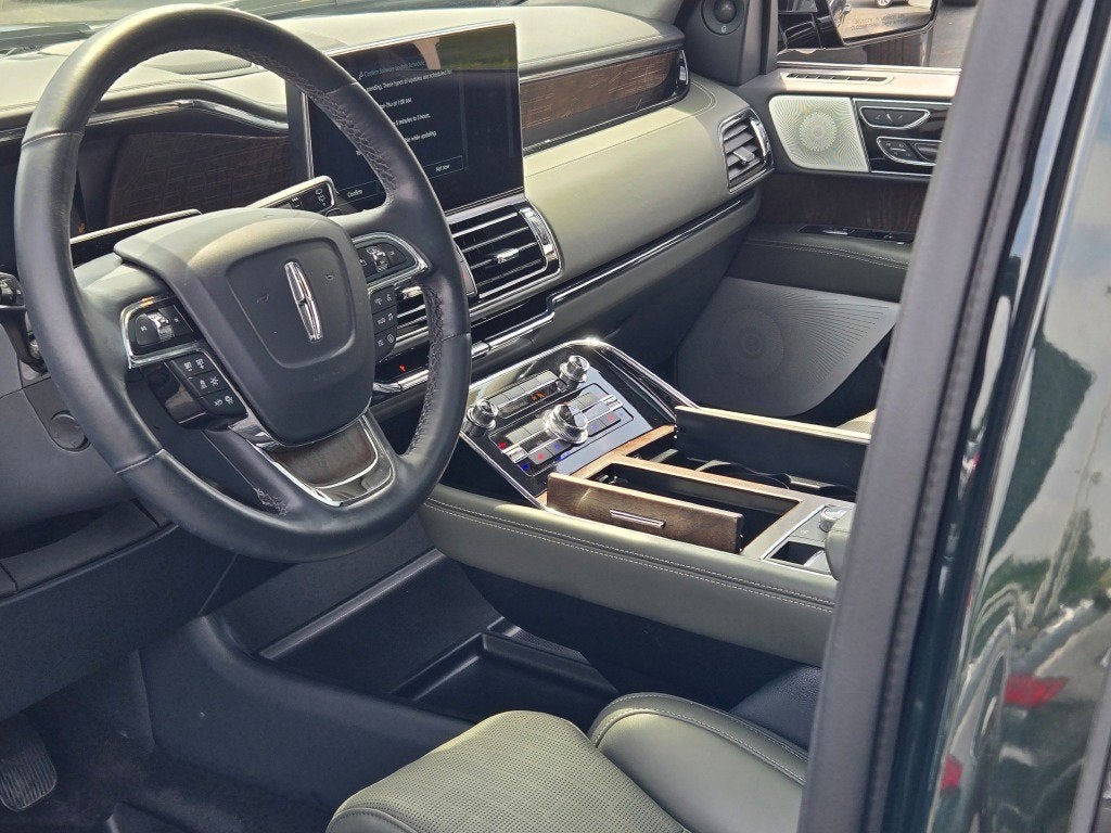 2023 Lincoln Navigator Black Label